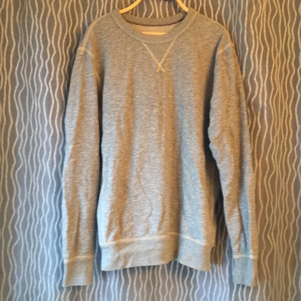Crewneck sweater